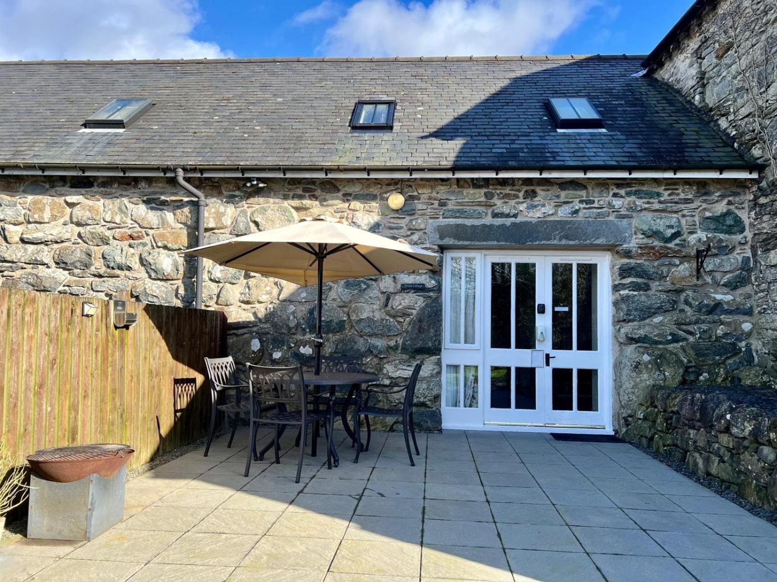 Dolgun Uchaf Historic B&B And Cottages In Snowdonia Долгеллау Экстерьер фото