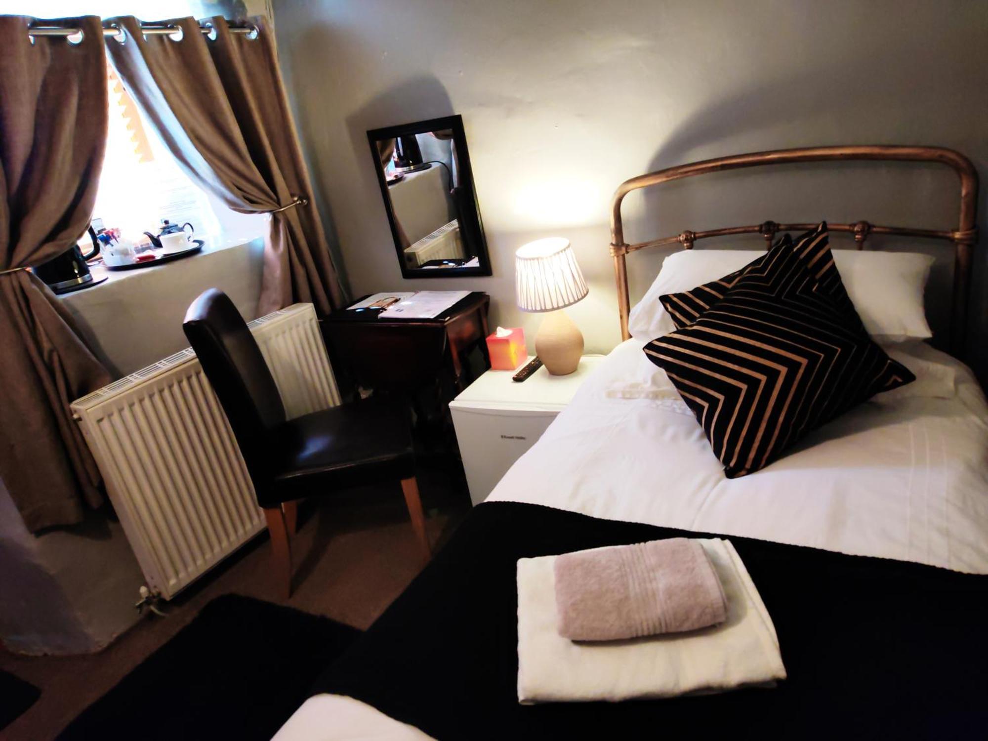 Dolgun Uchaf Historic B&B And Cottages In Snowdonia Долгеллау Экстерьер фото