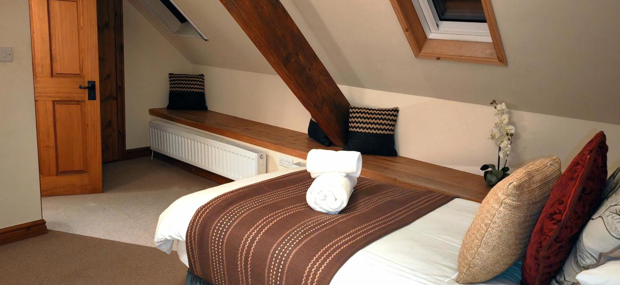 Dolgun Uchaf Historic B&B And Cottages In Snowdonia Долгеллау Экстерьер фото