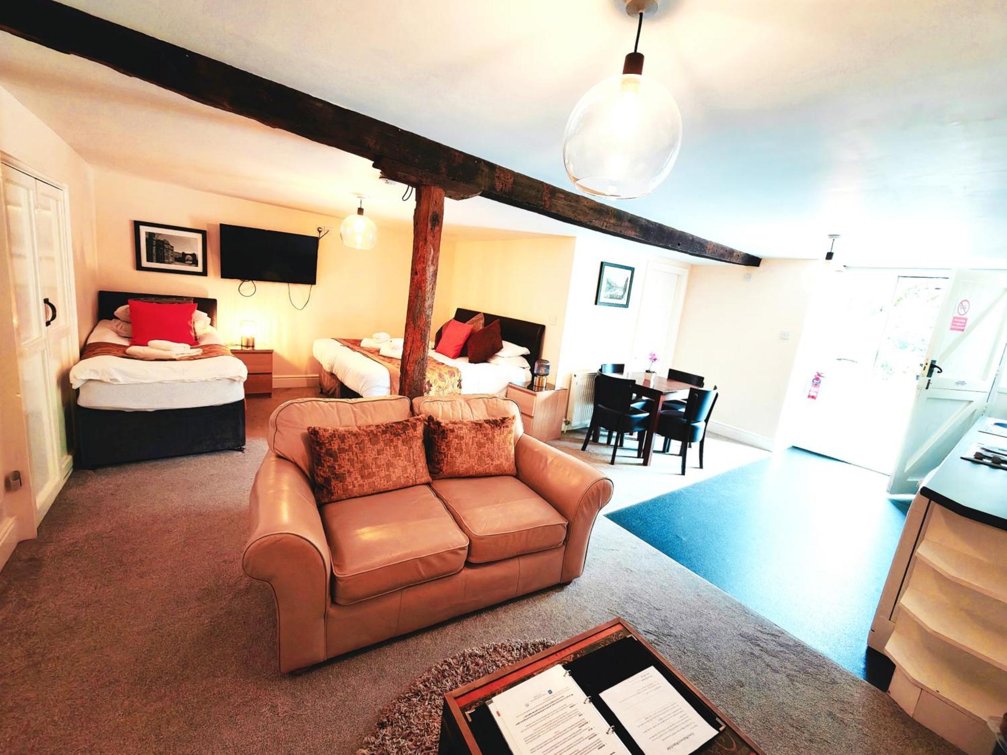 Dolgun Uchaf Historic B&B And Cottages In Snowdonia Долгеллау Экстерьер фото